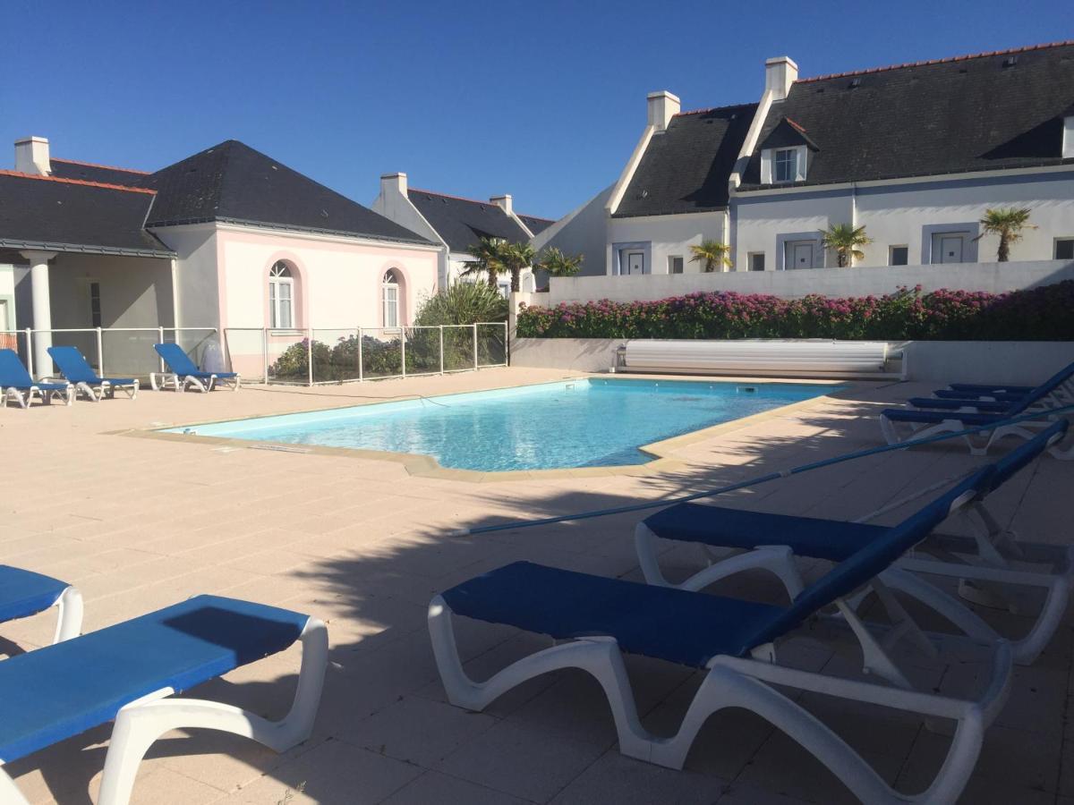 Maison De Vacances De 56 M2 Dans Residence Avec Piscine Chauffee Proche Plages Locmaria Exterior foto